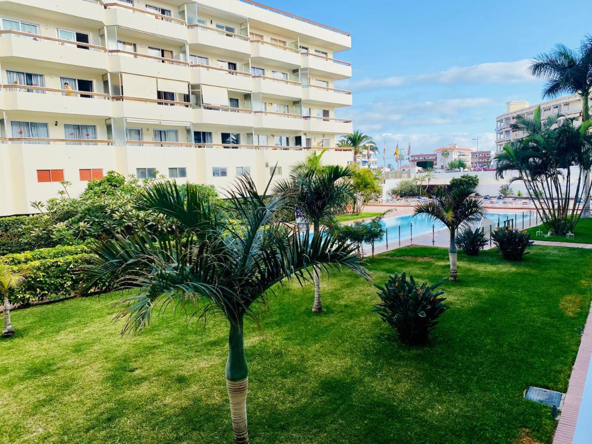 Orange And White Apartment In Yumbo San Bartolomé エクステリア 写真